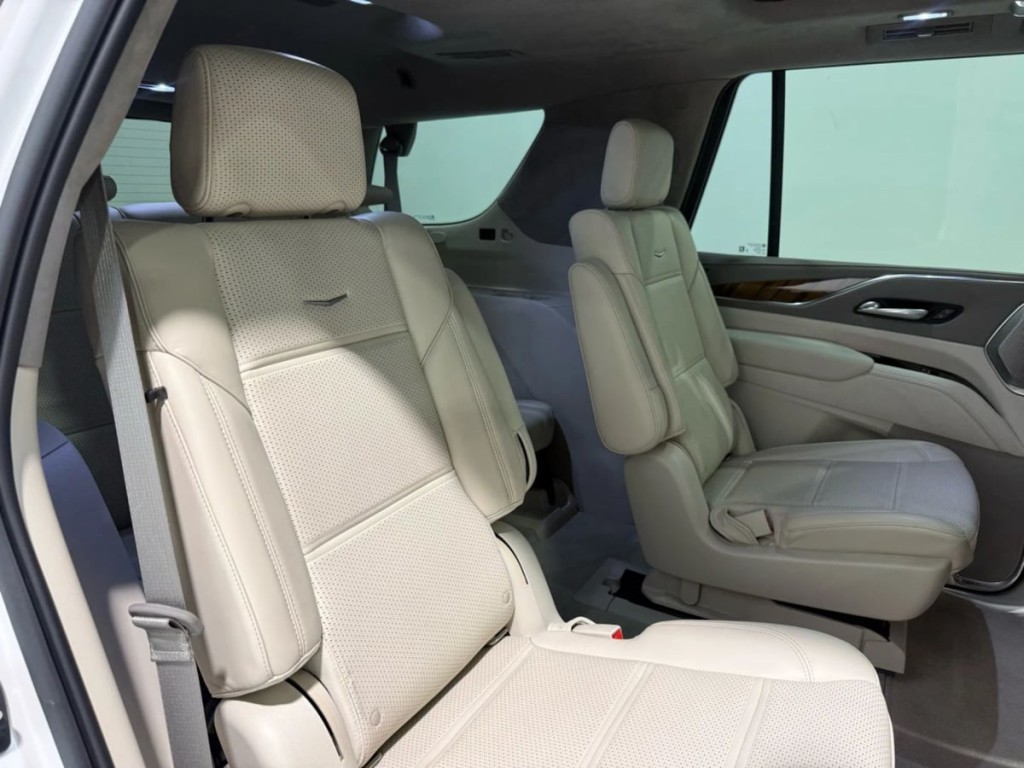 2021 Cadillac Escalade Image 31