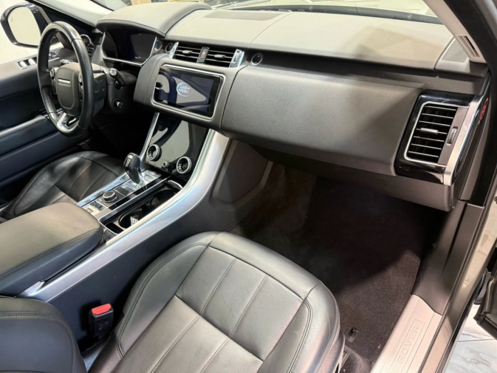2018 Land Rover Range Rover Sport Image 26