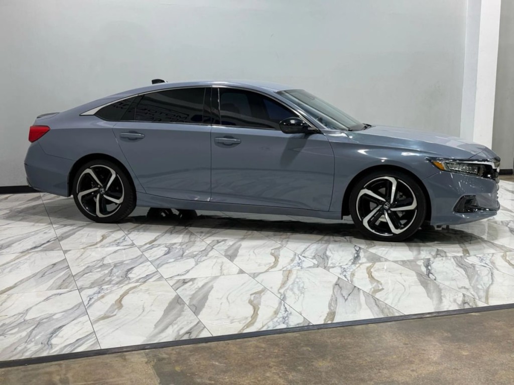 2022 Honda Accord Image 5