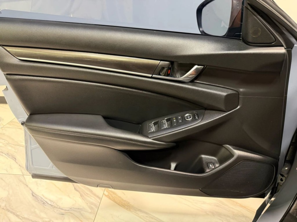 2022 Honda Accord Image 10