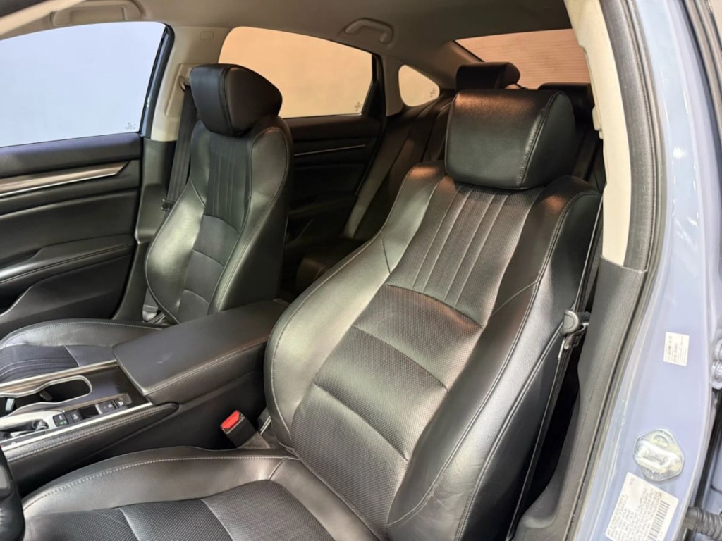 2022 Honda Accord Image 22