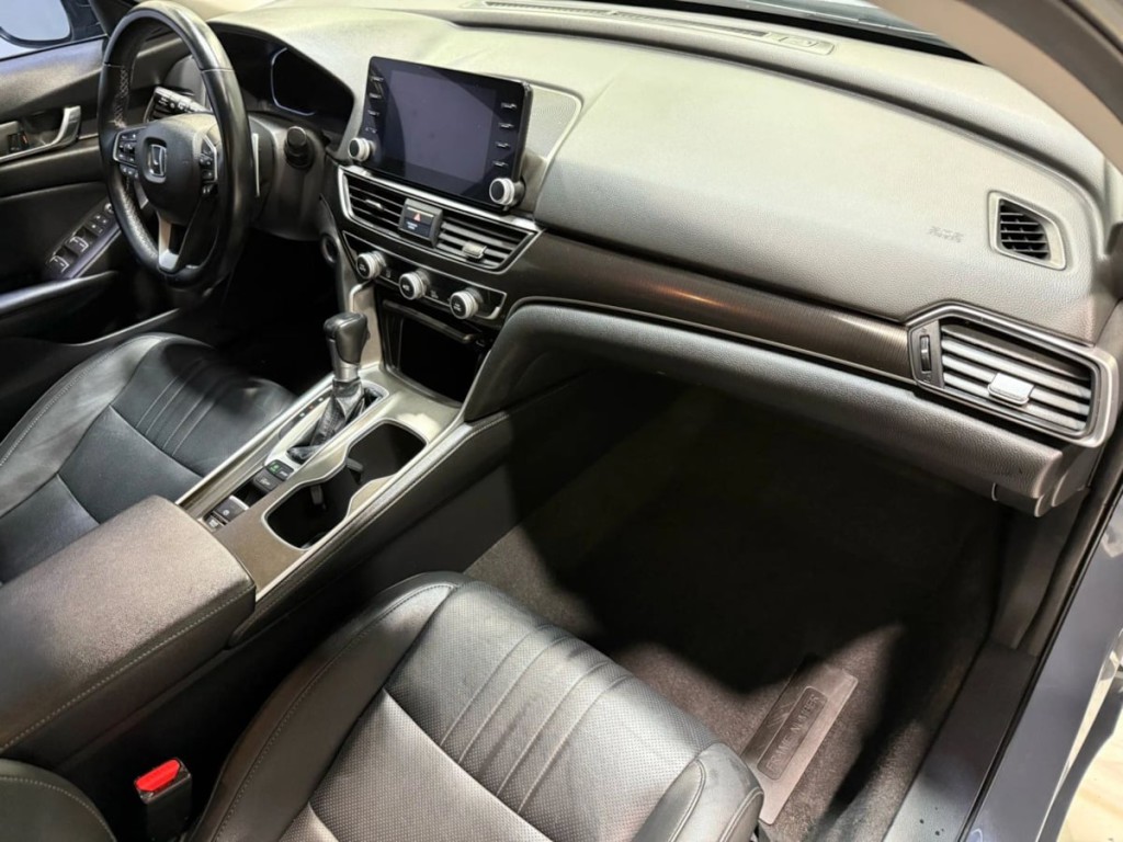 2022 Honda Accord Image 26