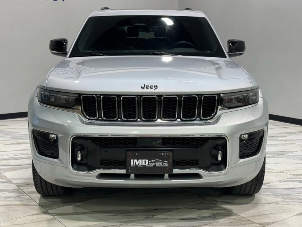 2021 Jeep Grand Cherokee Image 3