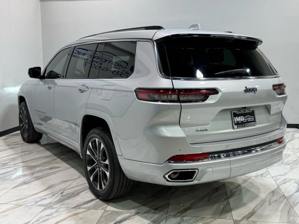 2021 Jeep Grand Cherokee Image 8