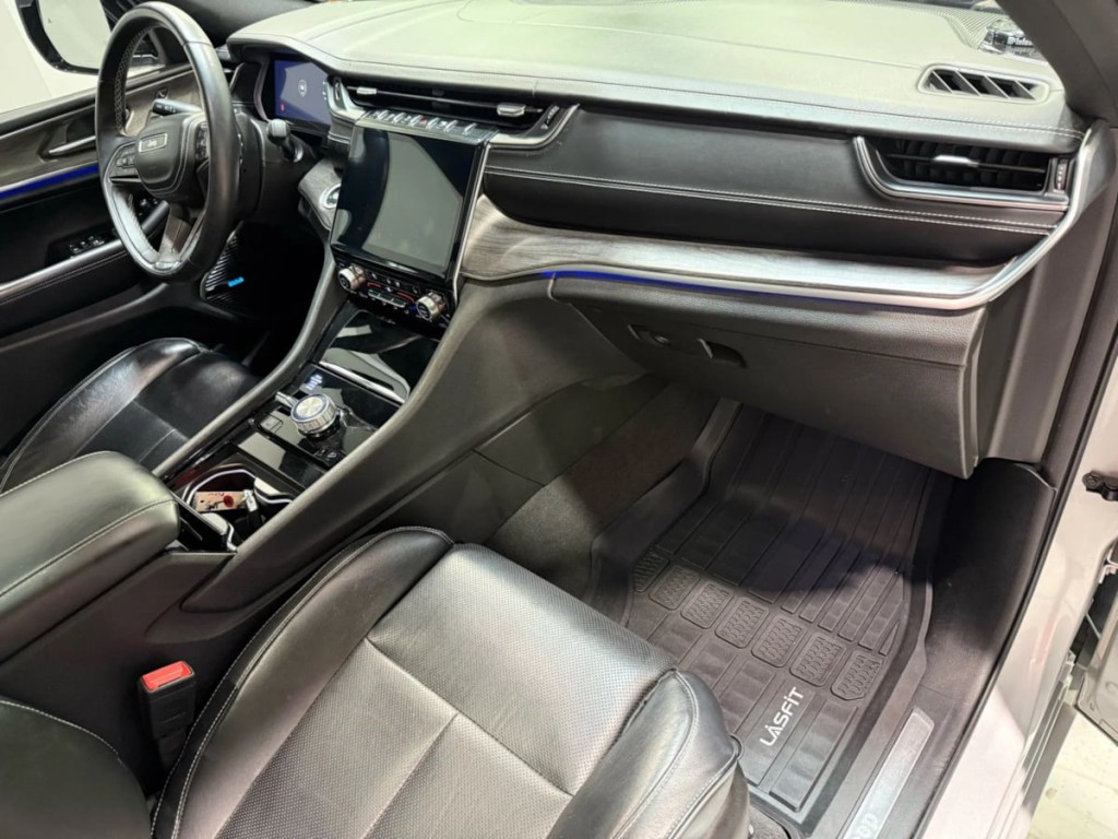 2021 Jeep Grand Cherokee Image 28