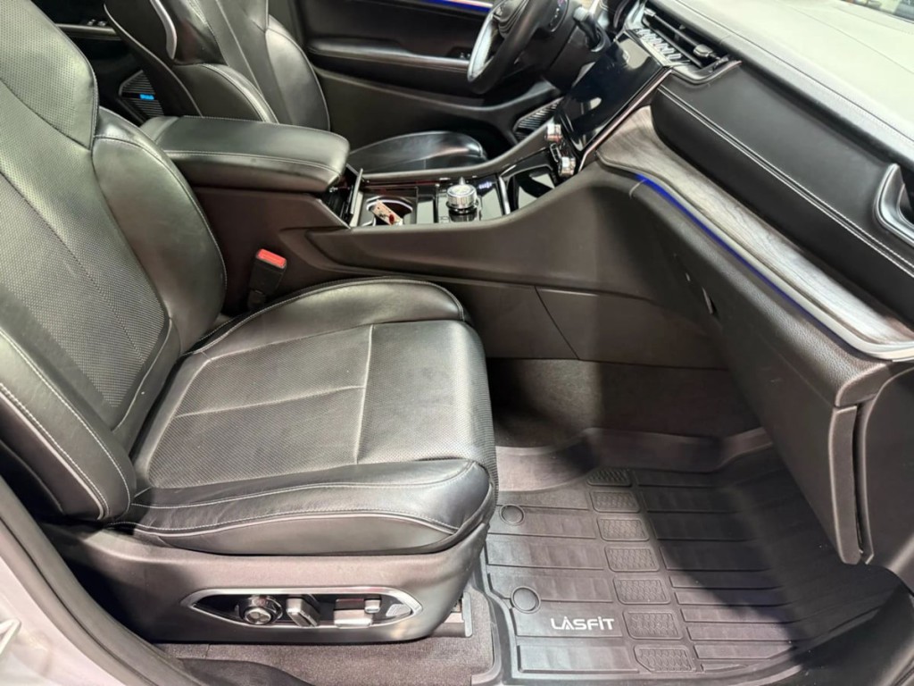 2021 Jeep Grand Cherokee Image 30