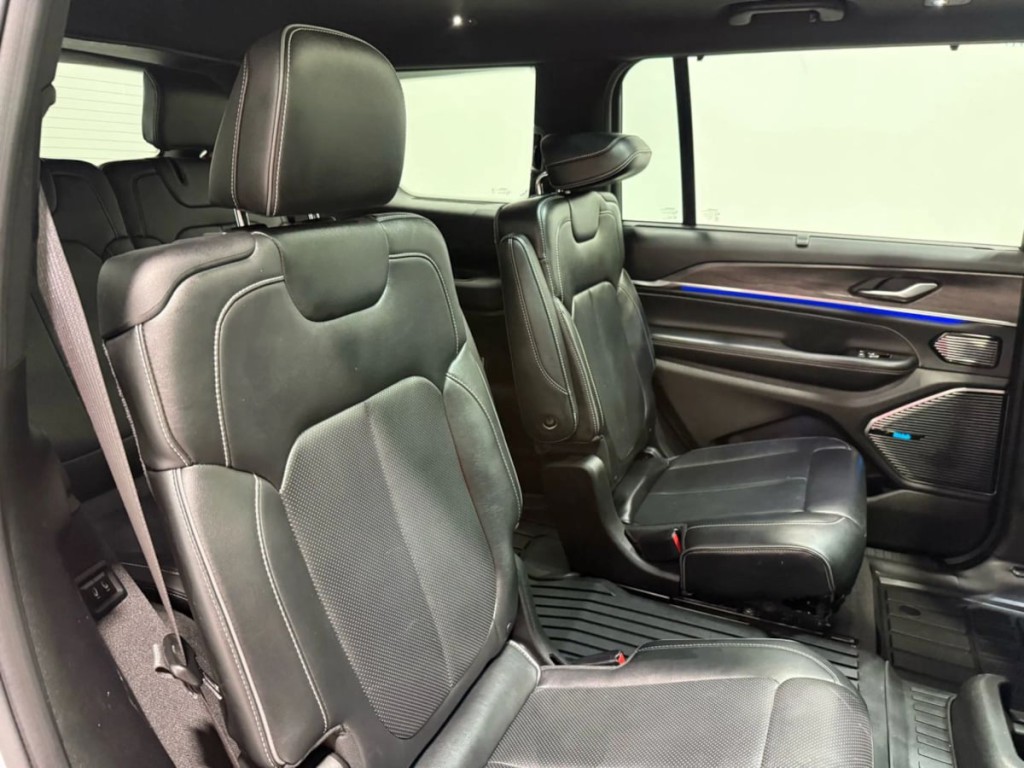 2021 Jeep Grand Cherokee Image 33