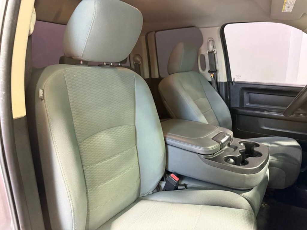 2019 RAM 1500 Image 24