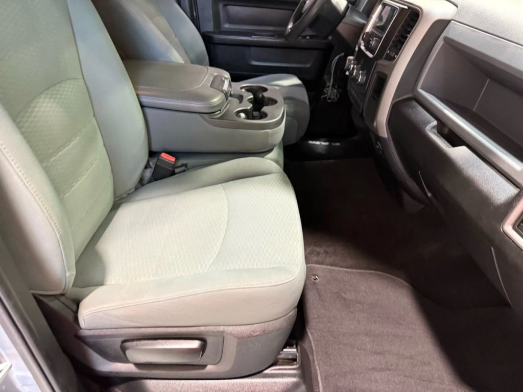 2019 RAM 1500 Image 25