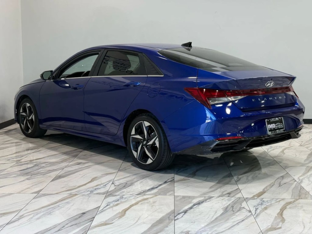 2021 Hyundai Elantra Image 10