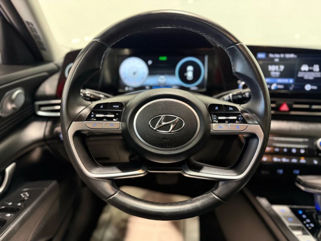 2021 Hyundai Elantra Image 16