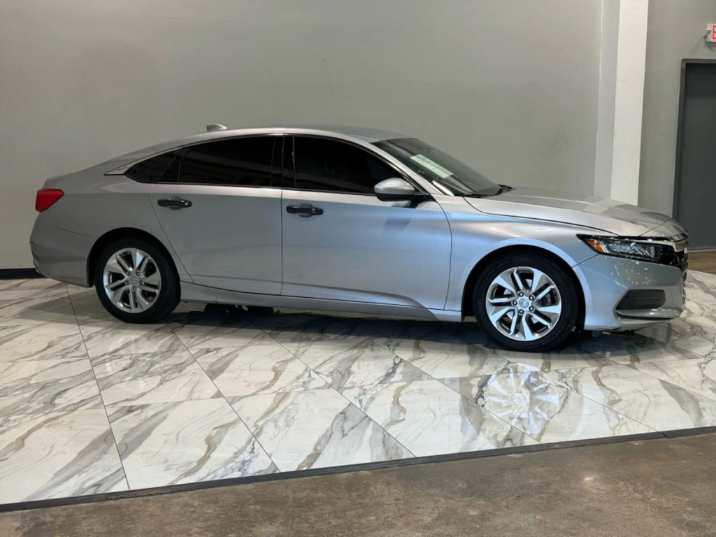 2019 Honda Accord Image 5