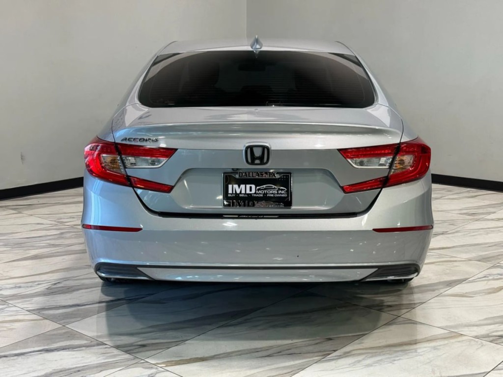 2019 Honda Accord Image 7