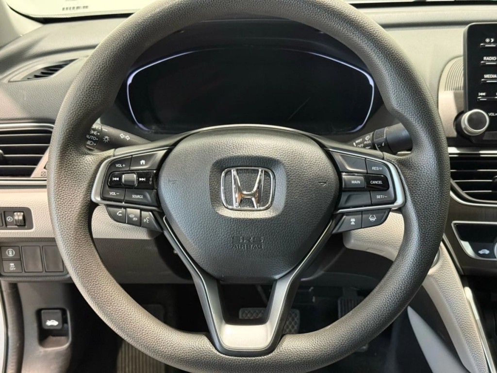 2019 Honda Accord Image 13