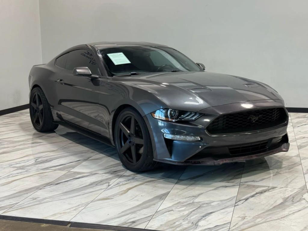 2018 Ford Mustang Image 4