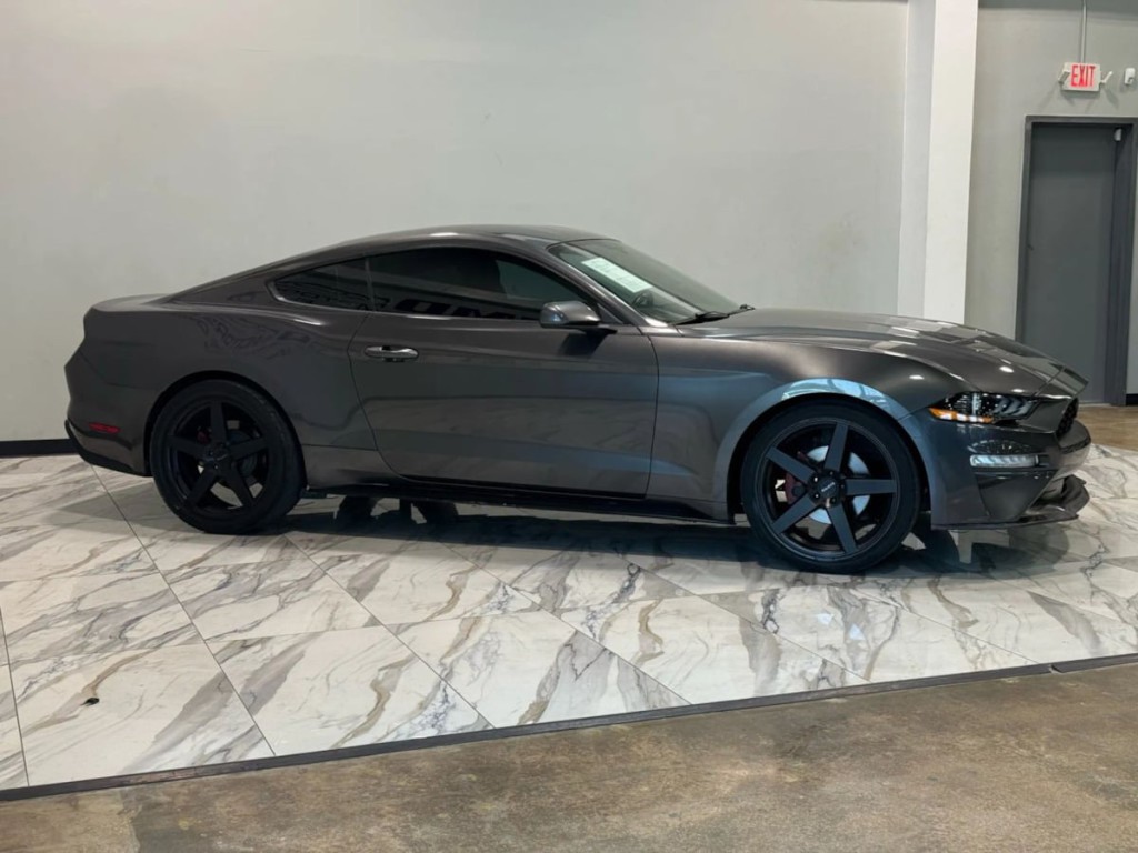2018 Ford Mustang Image 5