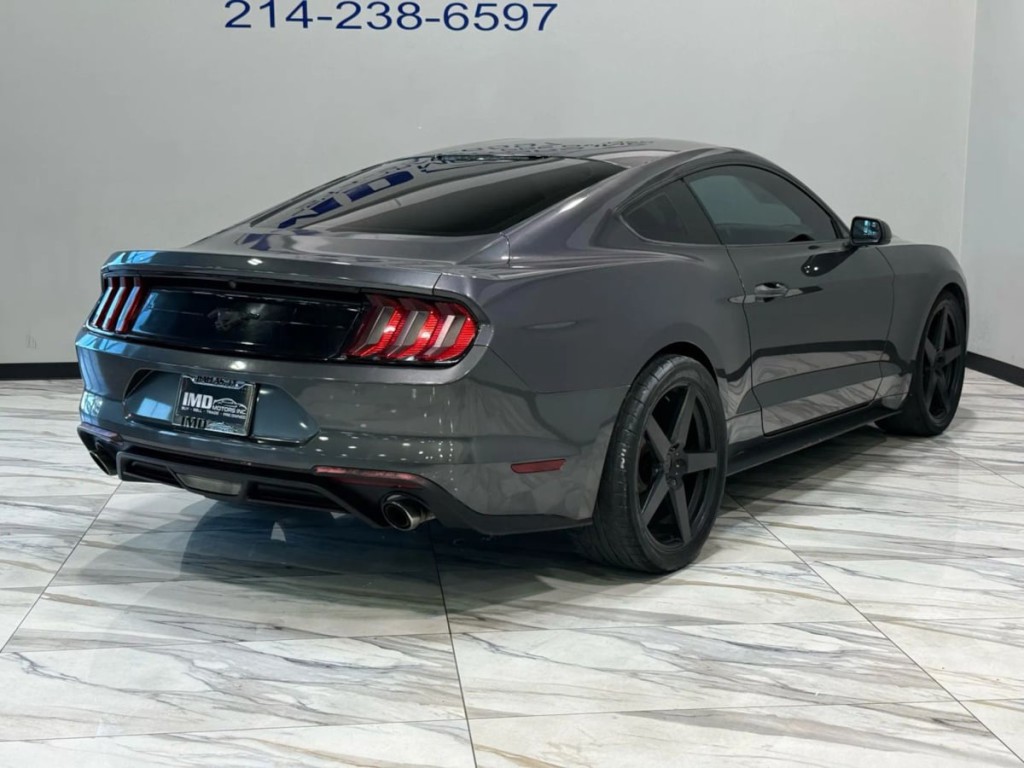 2018 Ford Mustang Image 6
