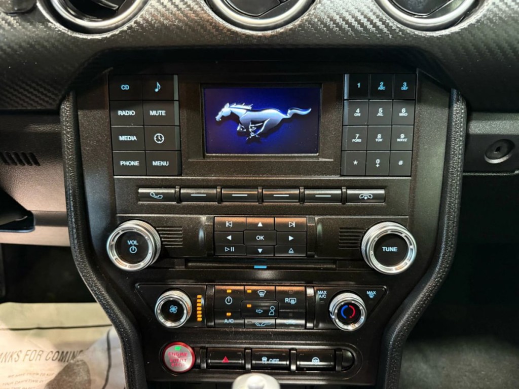2018 Ford Mustang Image 19
