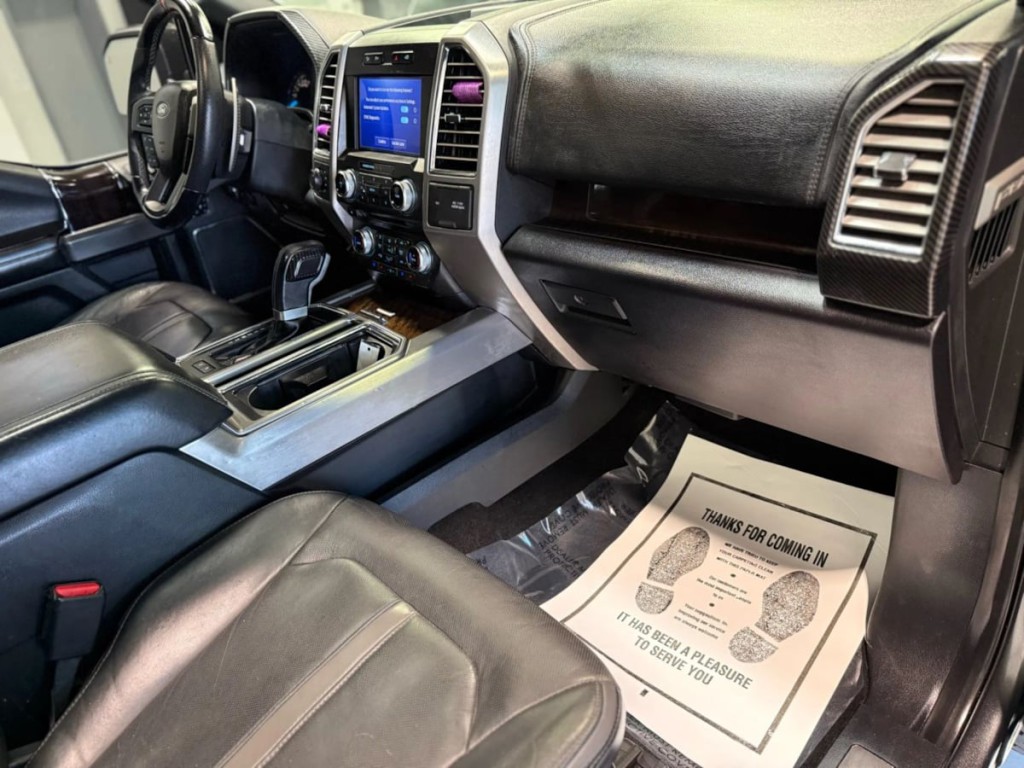 2015 Ford F-150 Image 26
