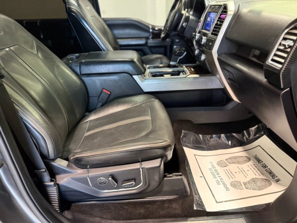 2015 Ford F-150 Image 28