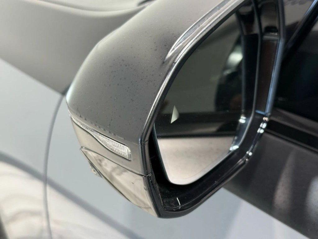 2025 BMW 7 Series Image 7