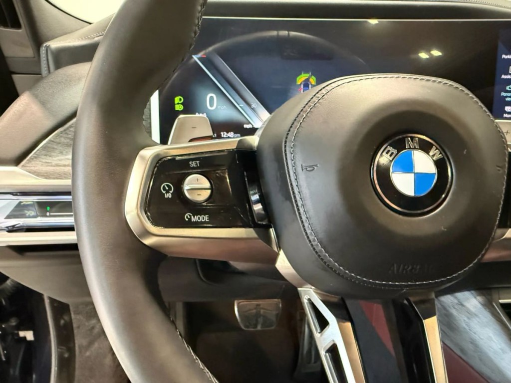 2025 BMW 7 Series Image 17