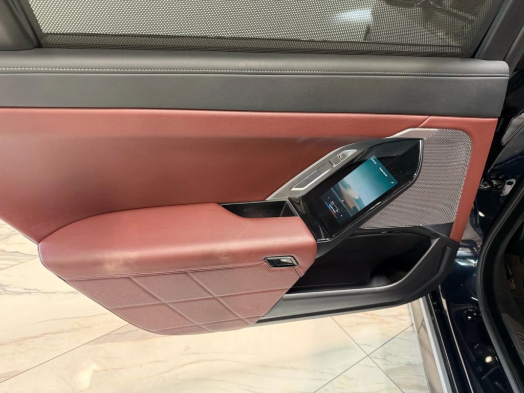 2025 BMW 7 Series Image 26