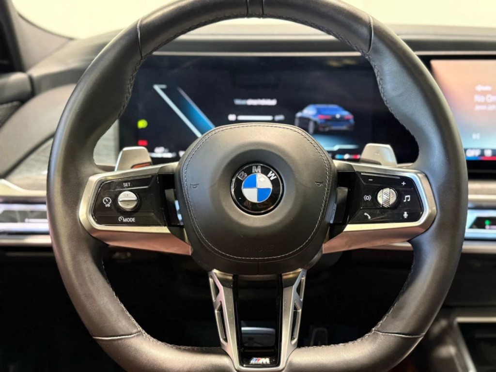 2025 BMW 7 Series Image 16