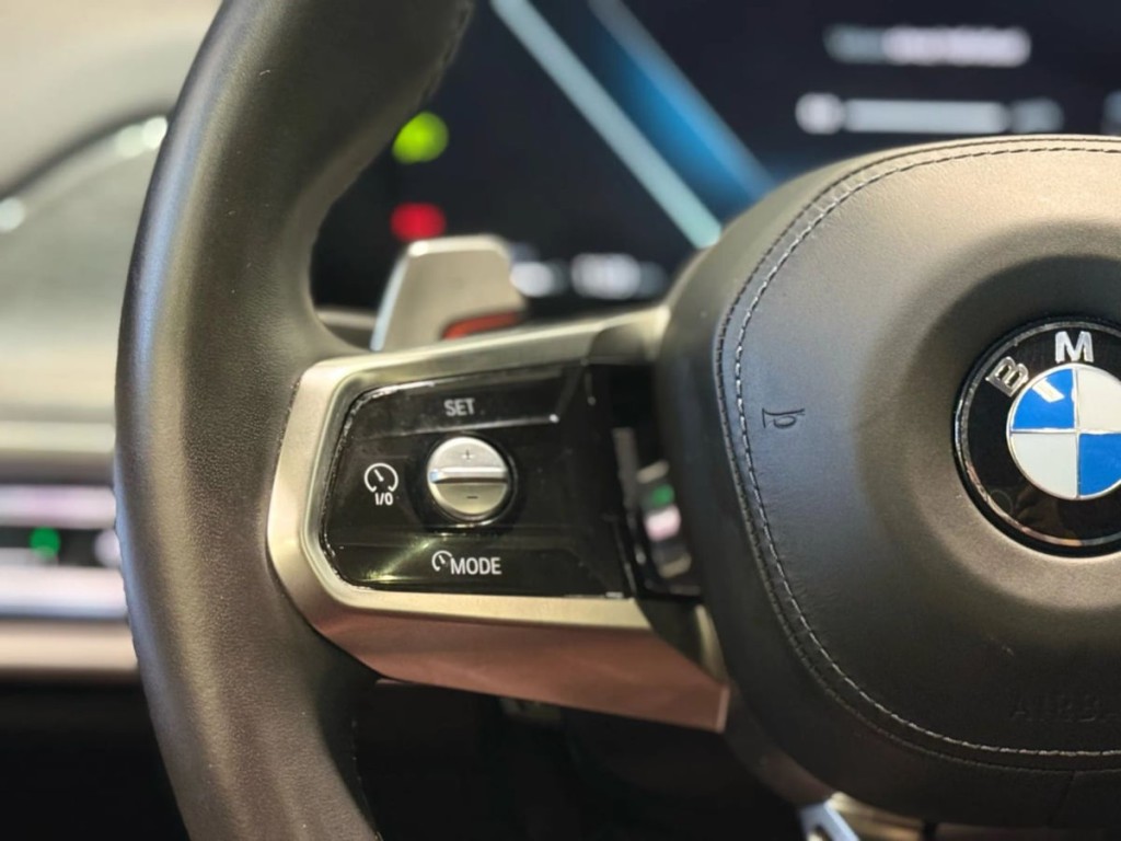 2025 BMW 7 Series Image 17