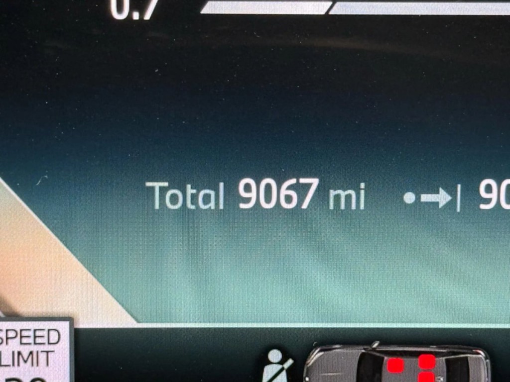 2025 BMW 7 Series Image 20