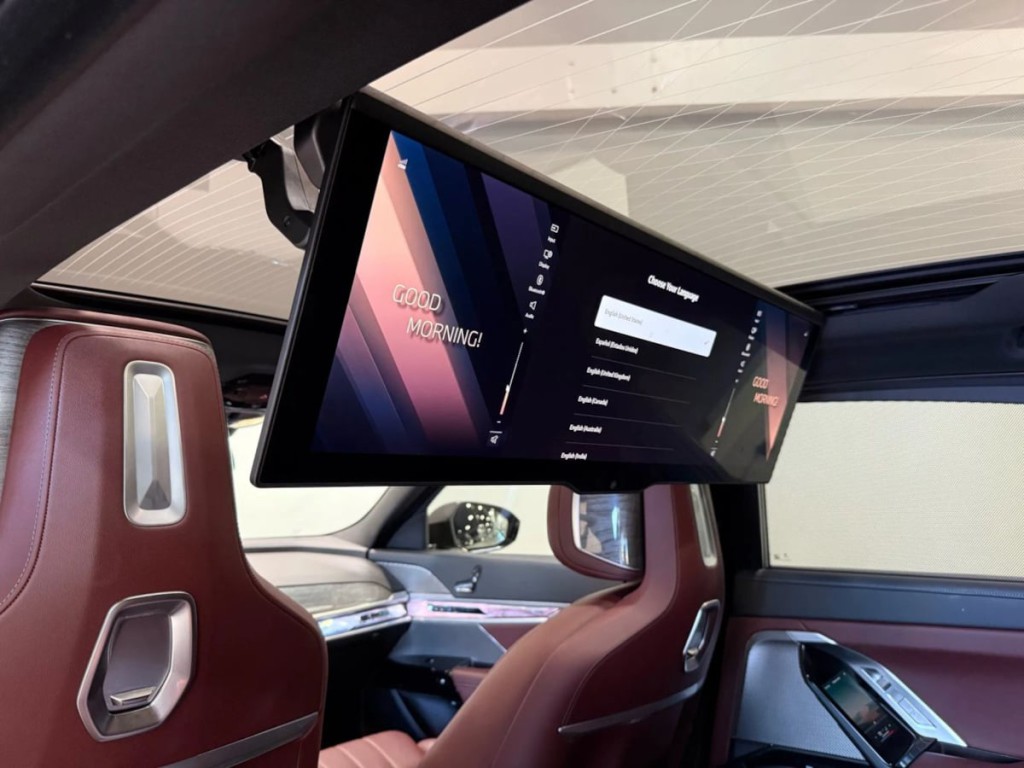 2025 BMW 7 Series Image 32