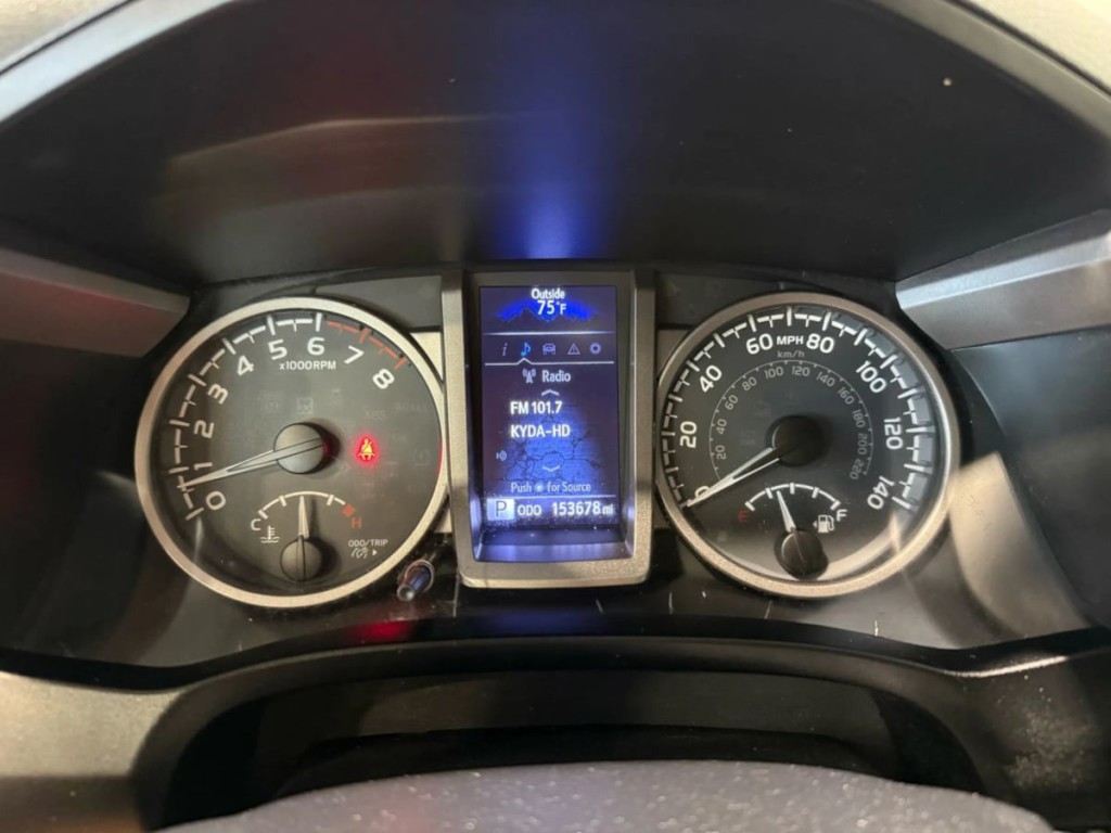 2018 Toyota Tacoma Image 20