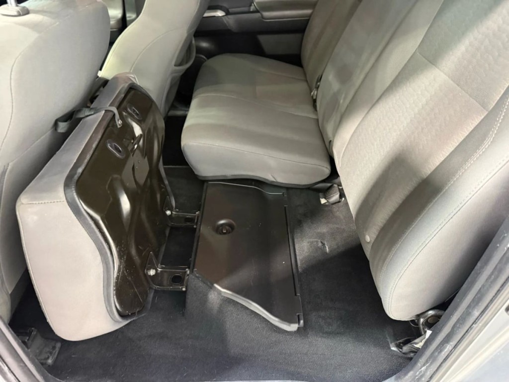 2018 Toyota Tacoma Image 26