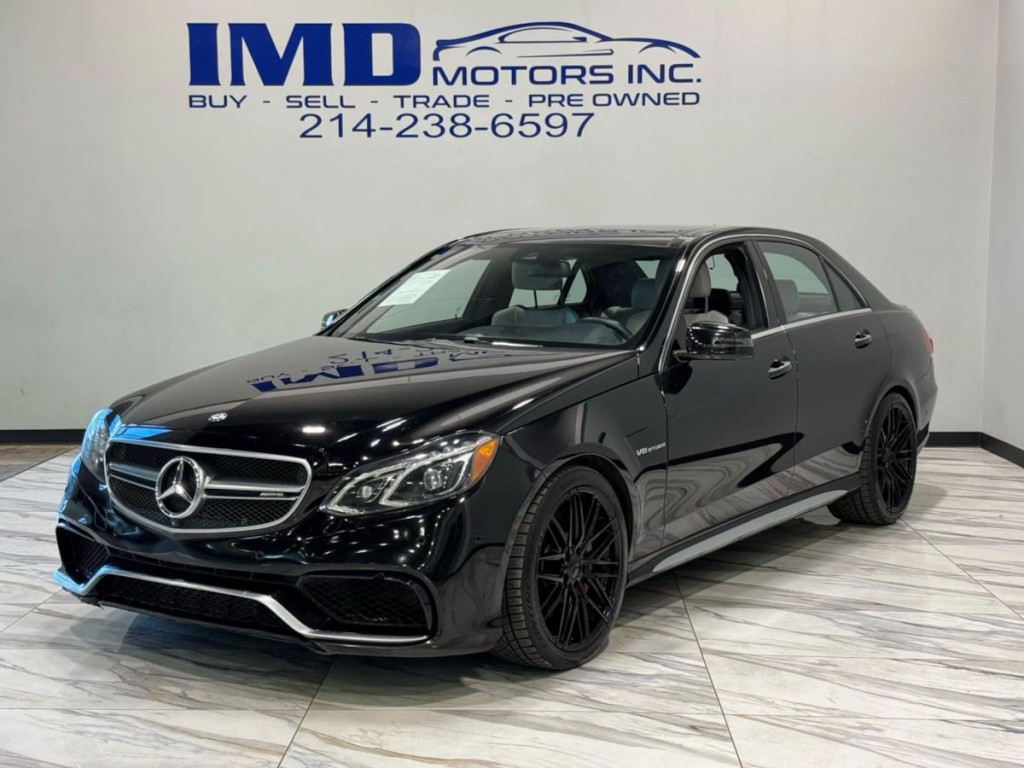 2015 Mercedes-Benz E-Class Image 1