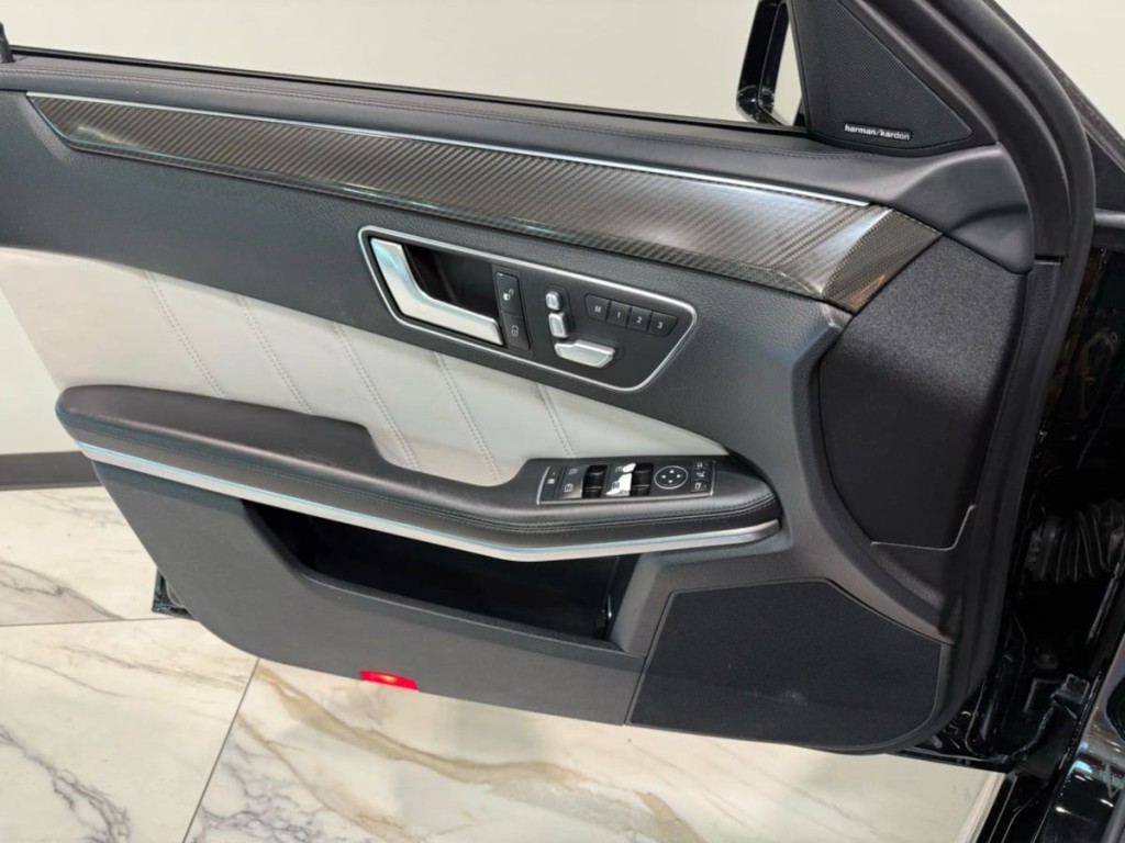 2015 Mercedes-Benz E-Class Image 10