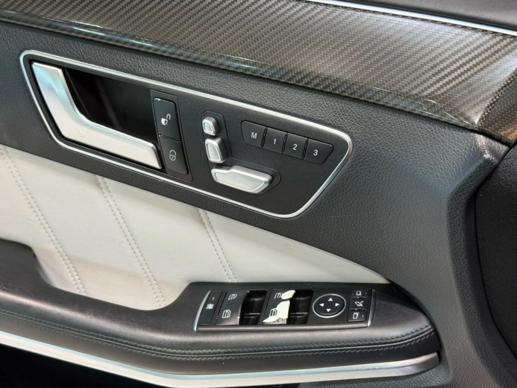 2015 Mercedes-Benz E-Class Image 11