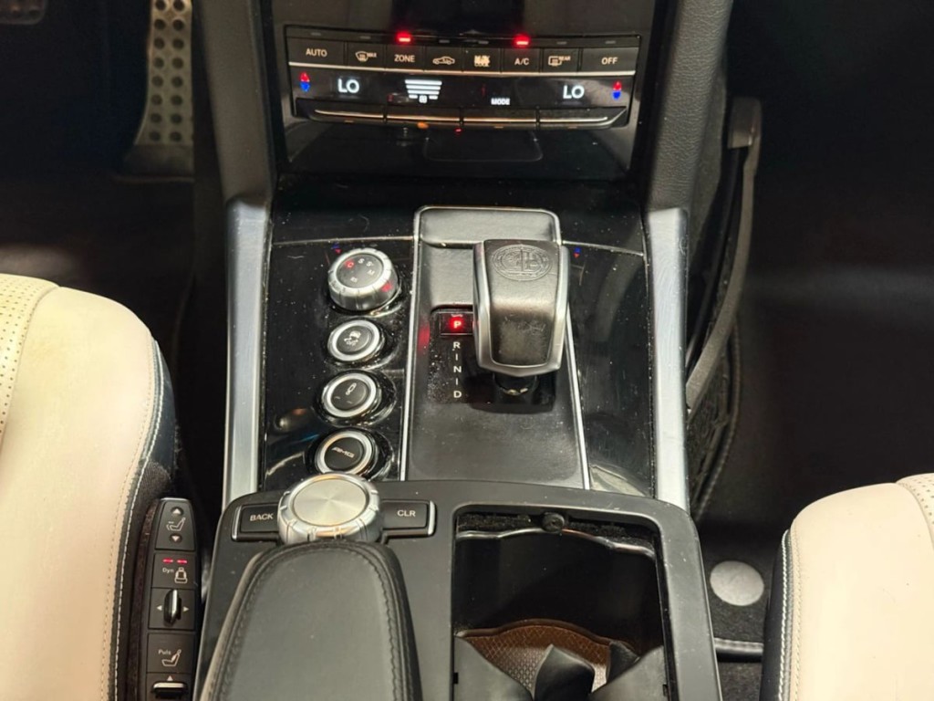 2015 Mercedes-Benz E-Class Image 16
