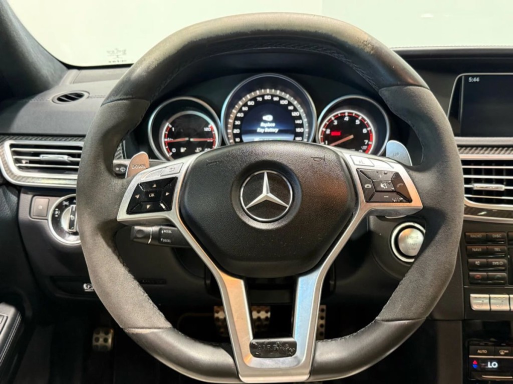 2015 Mercedes-Benz E-Class Image 17