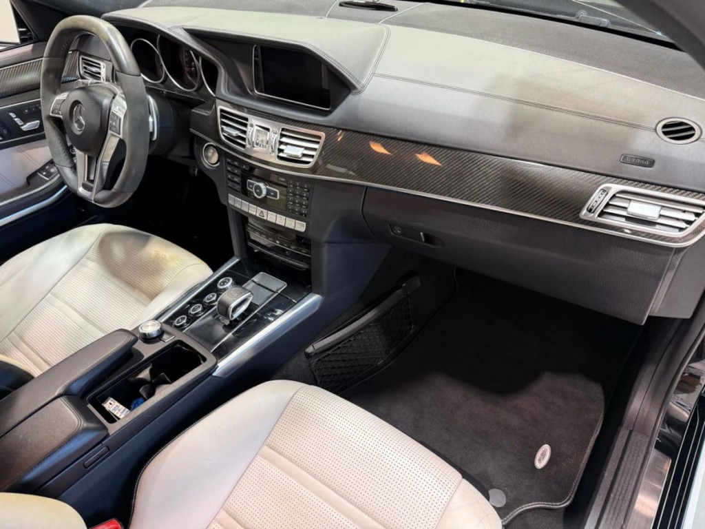 2015 Mercedes-Benz E-Class Image 27