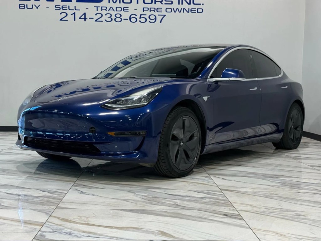 2018 Tesla Model 3 Image 2