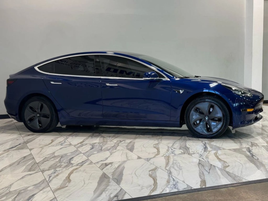 2018 Tesla Model 3 Image 5