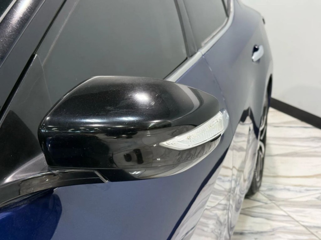 2021 Nissan Maxima Image 6
