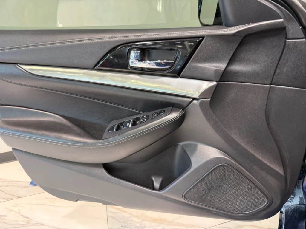 2021 Nissan Maxima Image 11