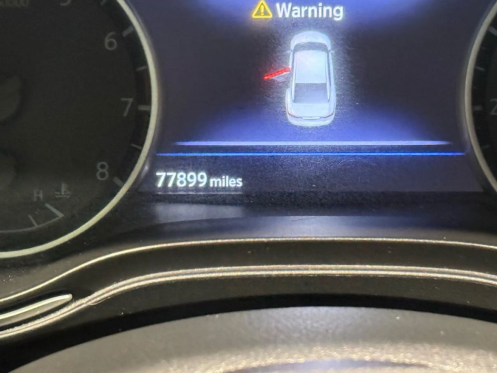 2021 Nissan Maxima Image 21
