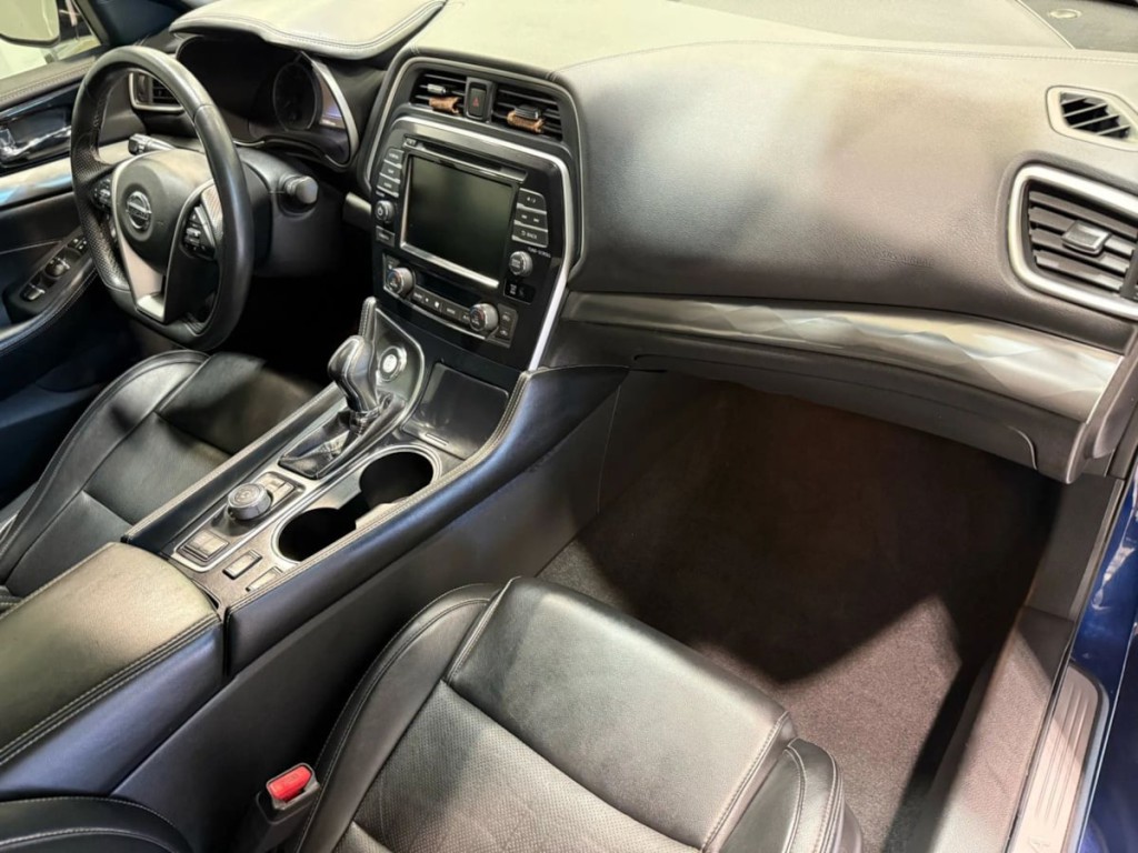 2021 Nissan Maxima Image 26