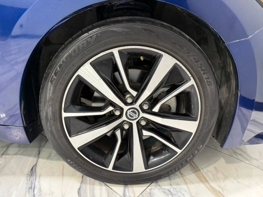 2021 Nissan Maxima Image 32