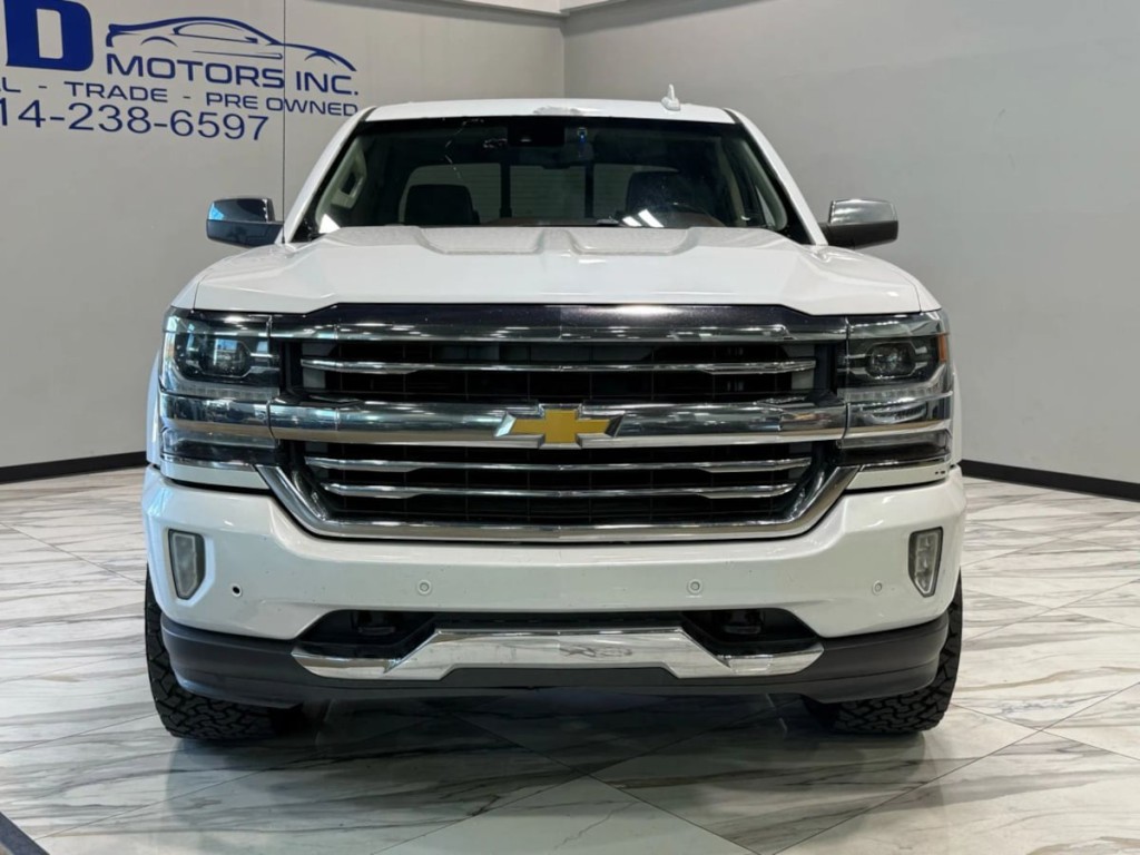 2018 Chevrolet Silverado 1500 Image 2