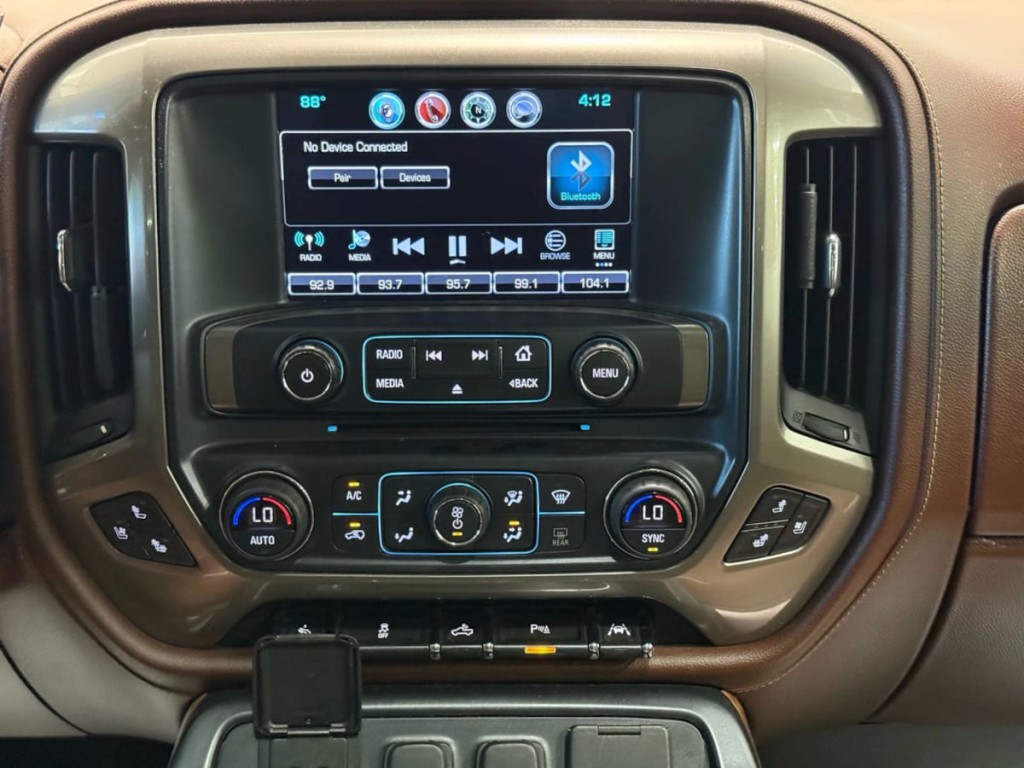 2018 Chevrolet Silverado 1500 Image 18