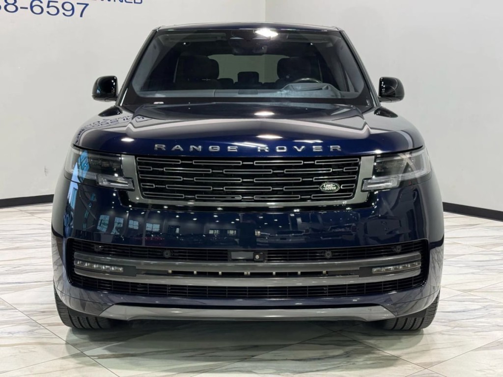 2023 Land Rover Range Rover Image 3