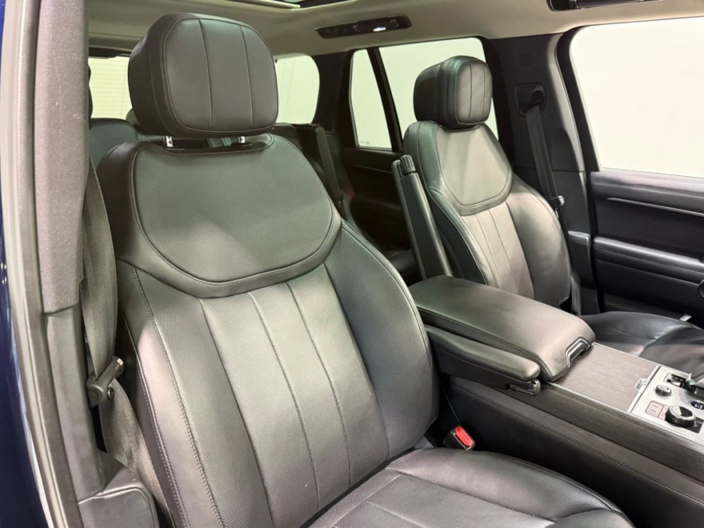 2023 Land Rover Range Rover Image 28